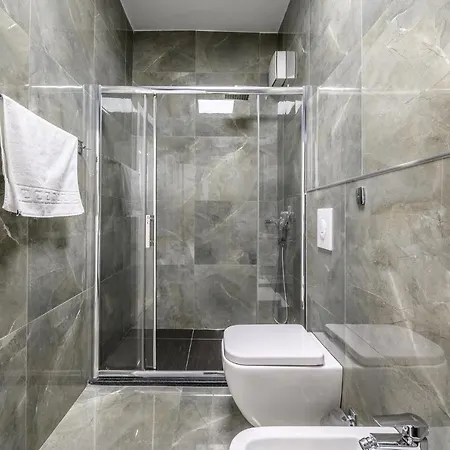 Miku Apartments-luxury View At Wilson Square