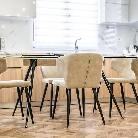 Miku Apartments-luxury View At Wilson Square Appartement Tirana