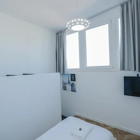 Miku Apartments-luxury View At Wilson Square Appartamento
