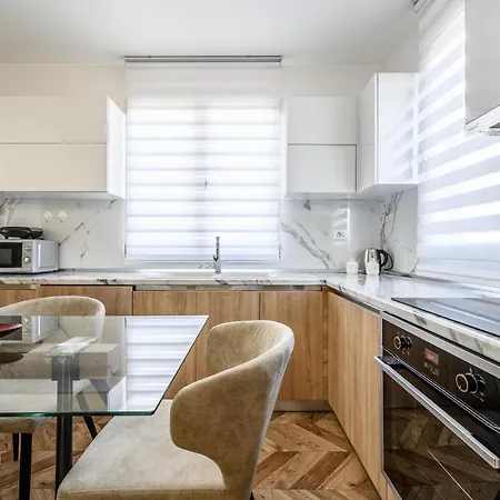 Appartamento Miku Apartments-luxury View At Wilson Square *