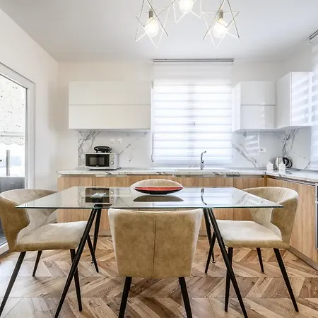 Appartamento Miku Apartments-luxury View At Wilson Square *