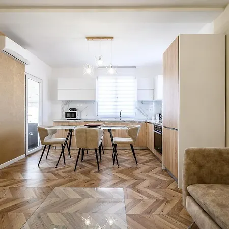 Appartamento Miku Apartments-luxury View At Wilson Square *
