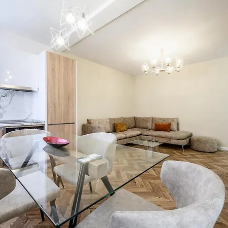 Miku Apartments-luxury View At Wilson Square Appartamento *