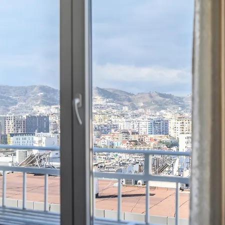 Διαμέρισμα Miku Apartments-luxury View At Wilson Square *