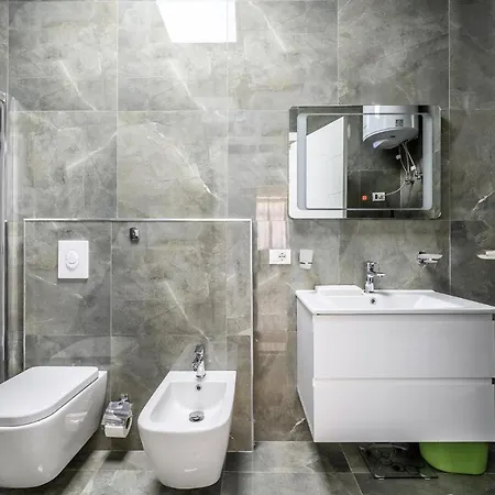 Appartamento Miku Apartments-luxury View At Wilson Square *