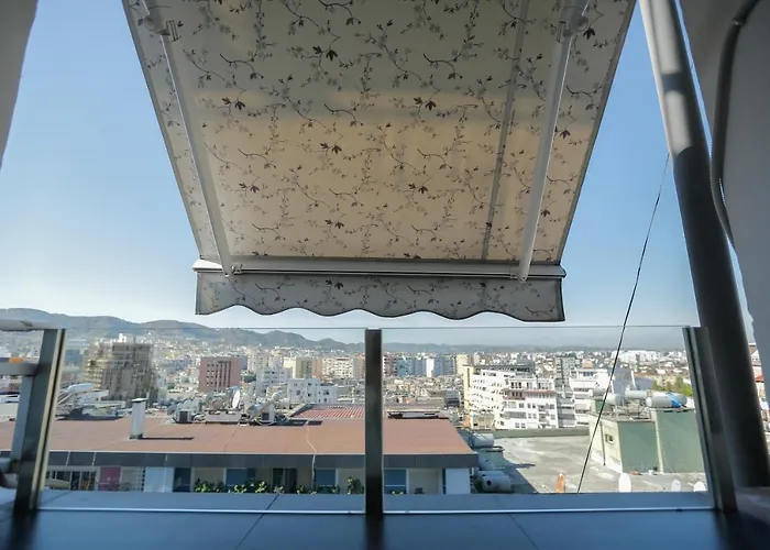 Miku Apartments-luxury View At Wilson Square * 티라나