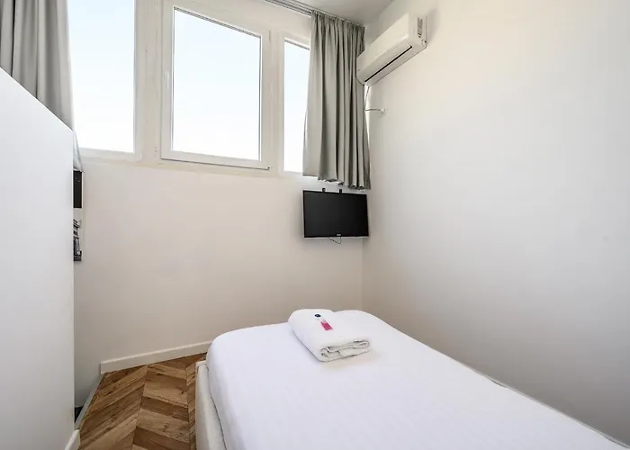 Miku Apartments-luxury View At Wilson Square 아파트