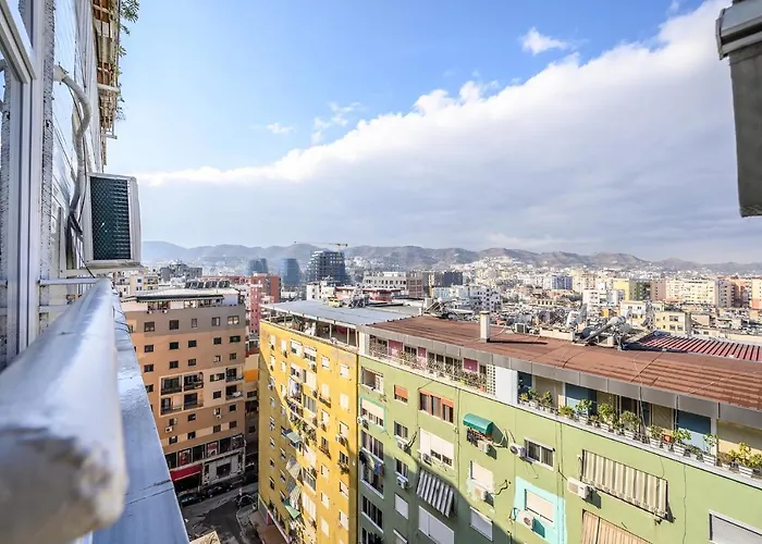 Miku Apartments-luxury View At Wilson Square * 티라나
